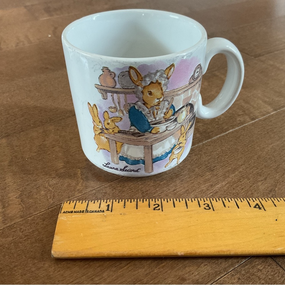 Laura Secord vintage mug